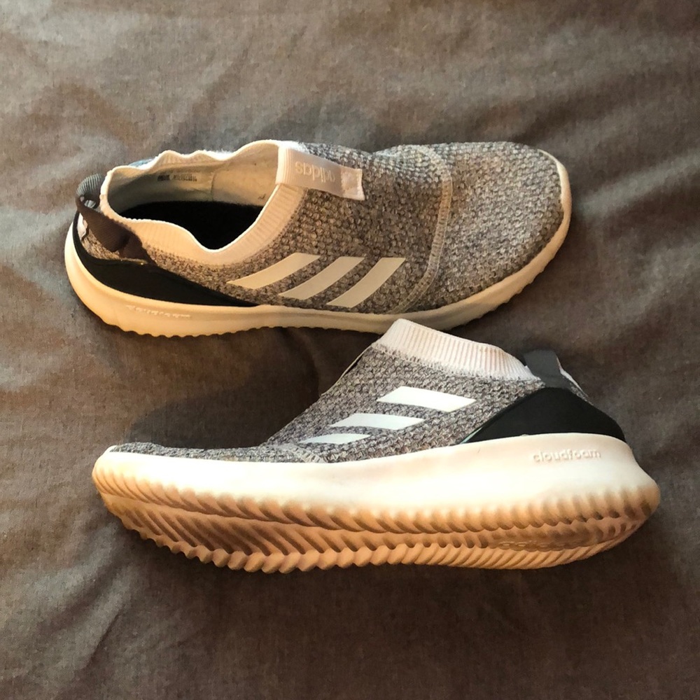 Adidas tennis shoes